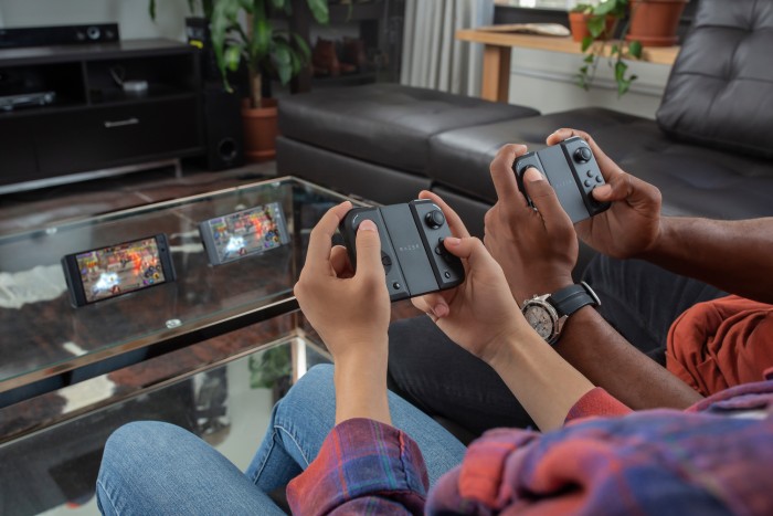 Der Junglecat kann auch als Standalone-Controller verwendet werden - wie die Joycons einer Switch. (Bild: Razer)